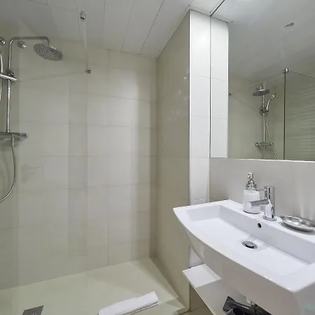 Barcelonaforrent Olimpica Pool Apartment Barcelona